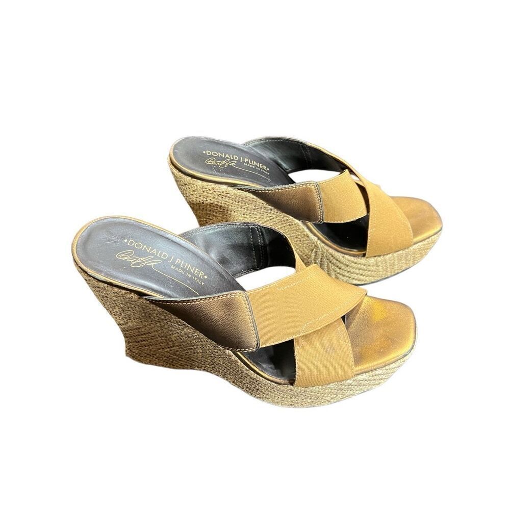 Donald J. Pliner Brown Metallic Platform Wedges Size 9.5